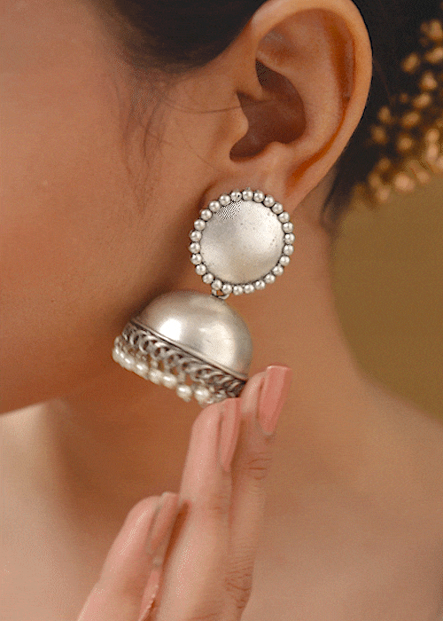 Tyaani Jhumki Earrings - wxo