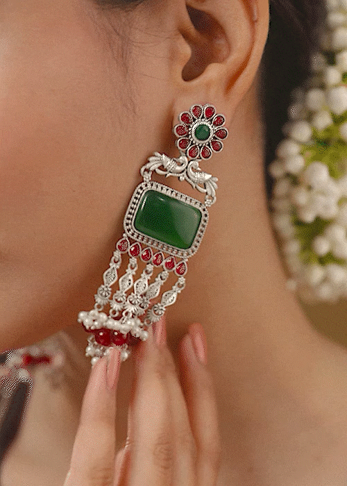 Chitra Dangler Earrings